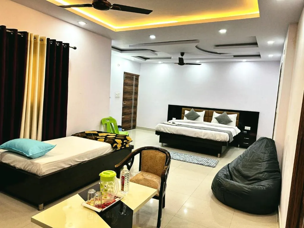 Image of Hotel Pink Paradise