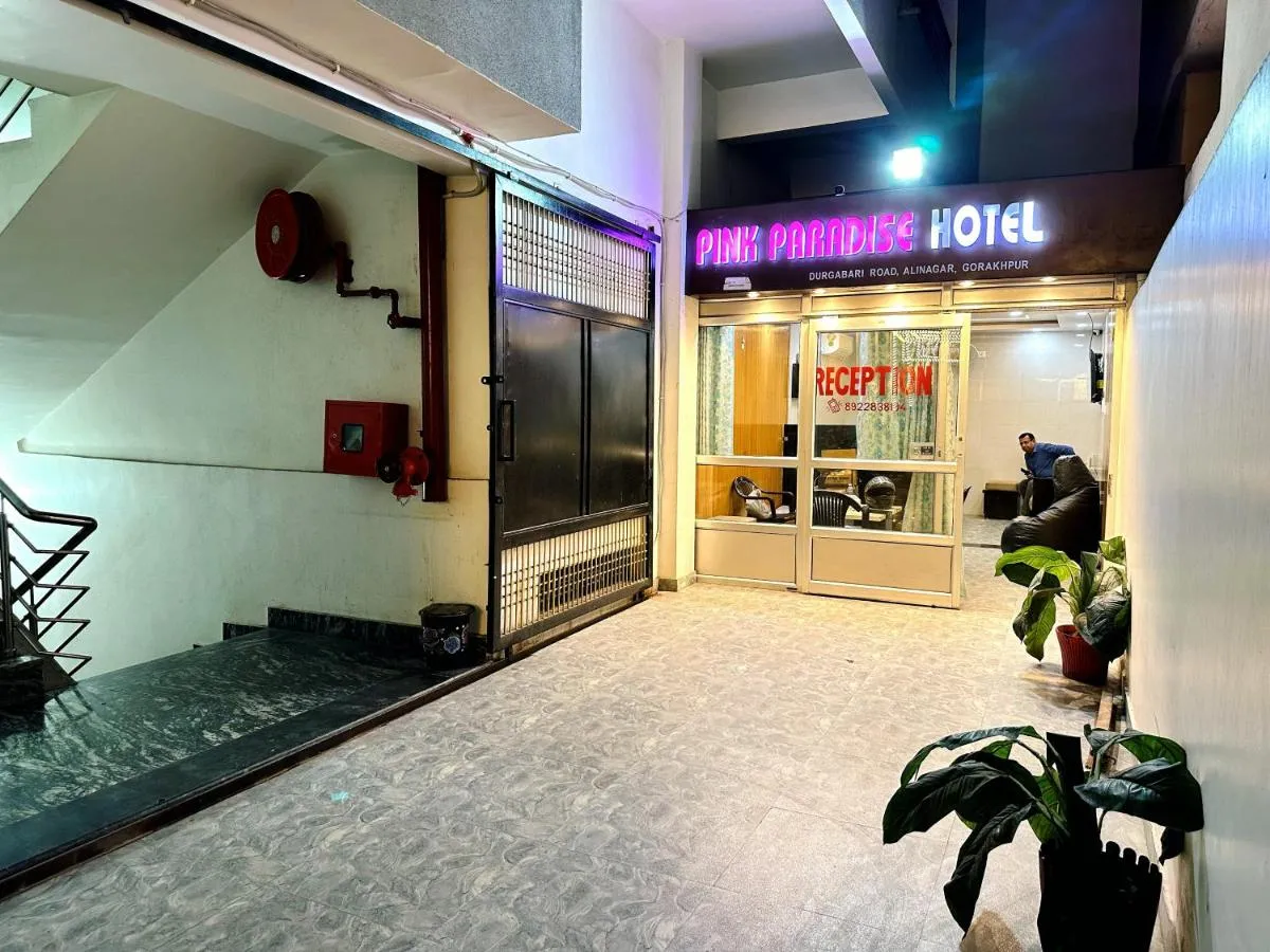 Image 2 of Hotel Pink Paradise