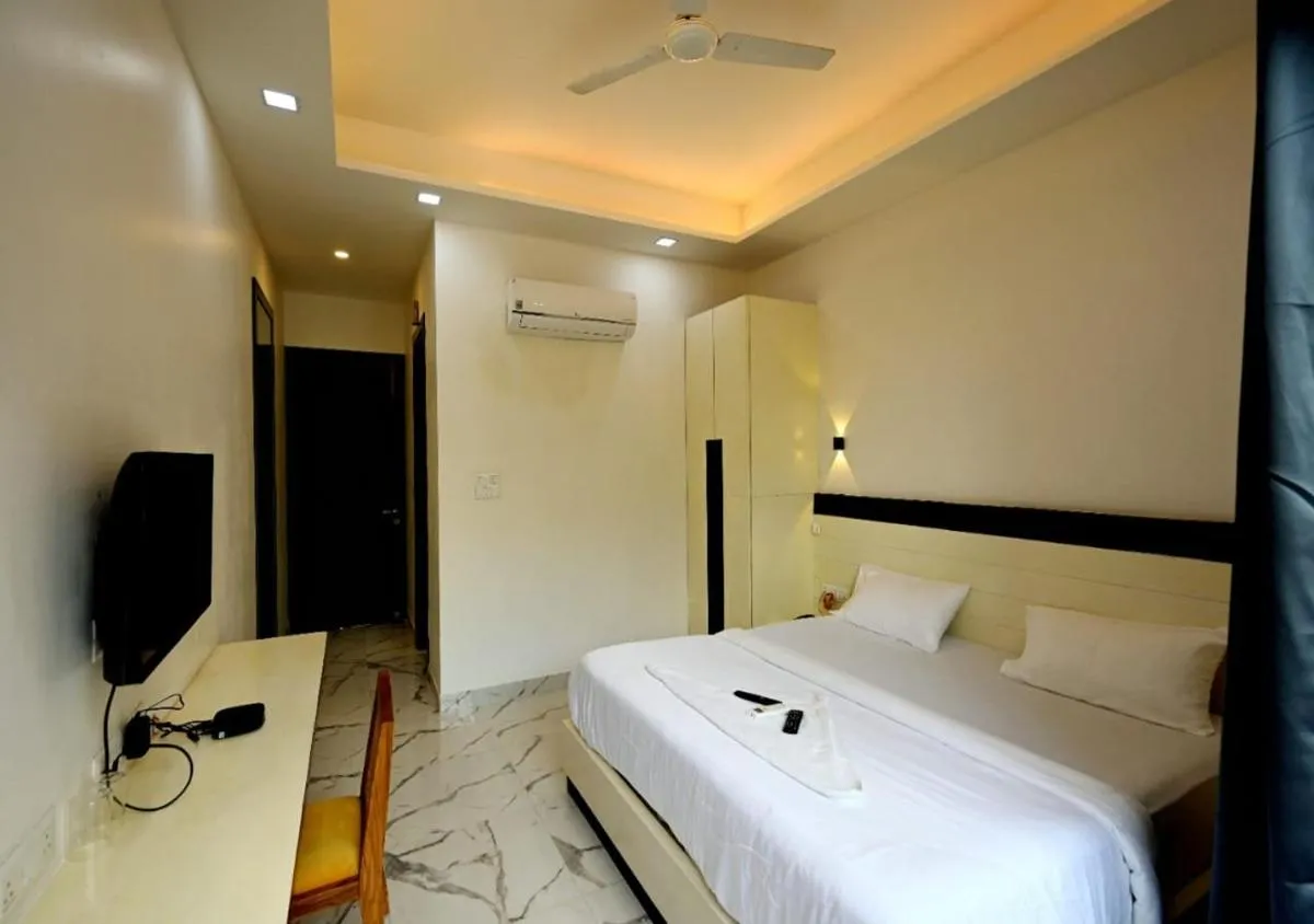 Image 3 of Hotel Prago by Green Deer Varanasi