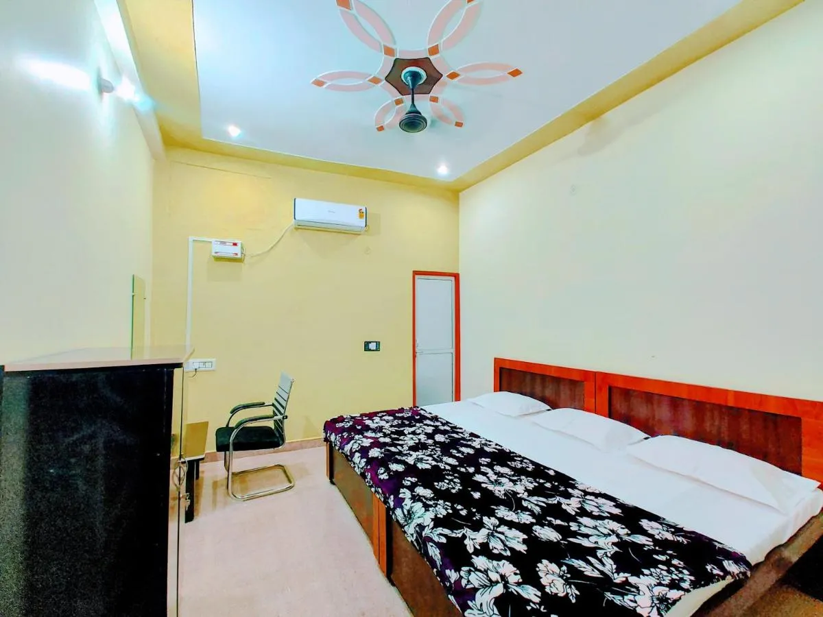 Image 6 of Hotel Raghukul