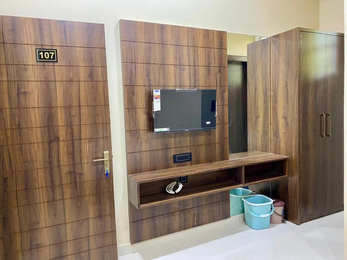 Image 2 of Hotel Rameshwaram, Mathura