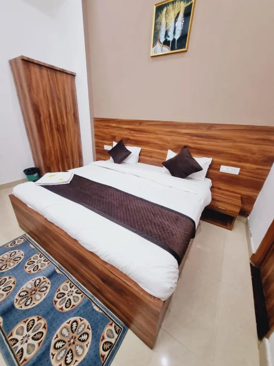 Image 2 of Hotel Royal Vrindavan Near Prem Mandir