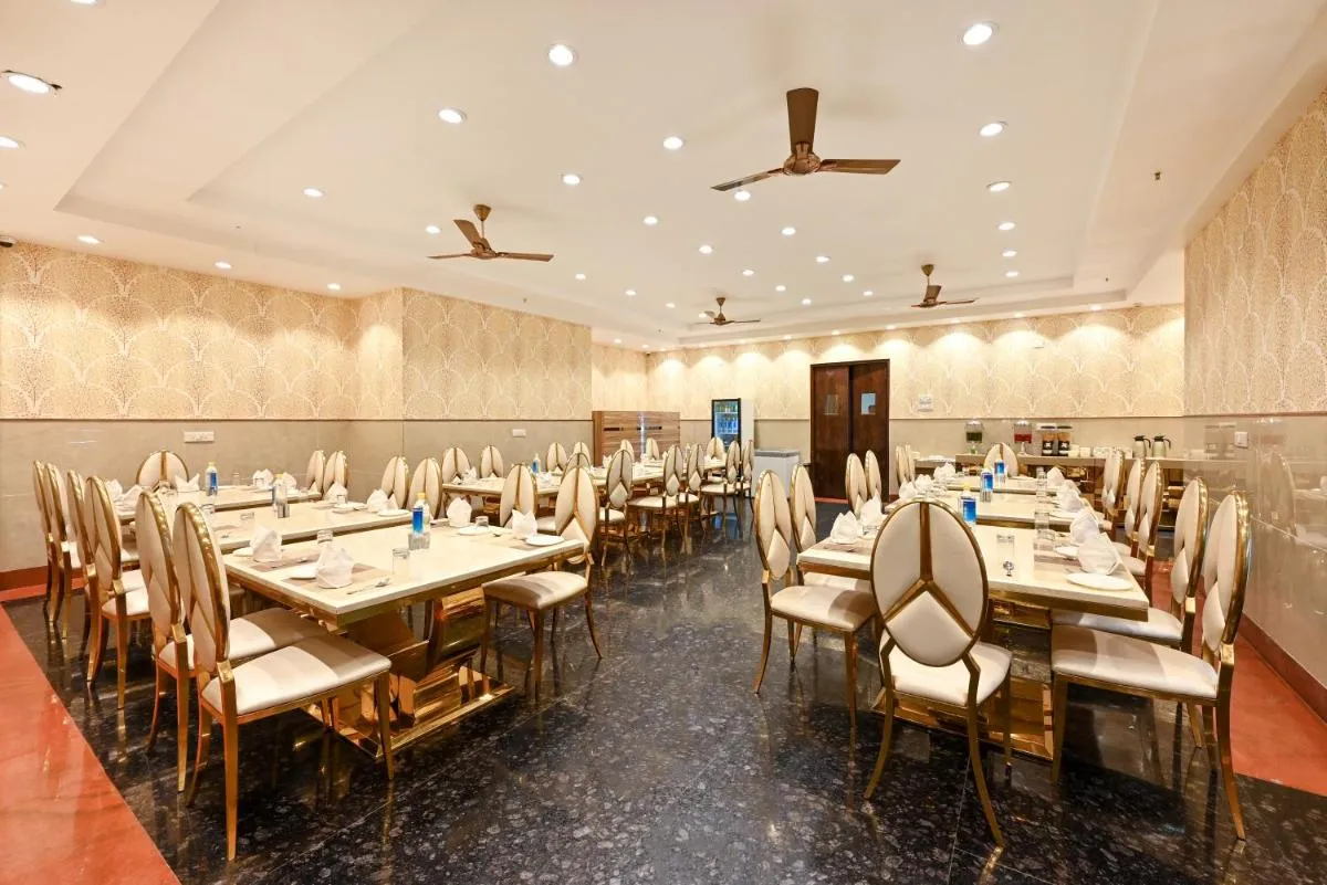 Image 3 of Hotel SKS Grand Palace-Vrindāvan