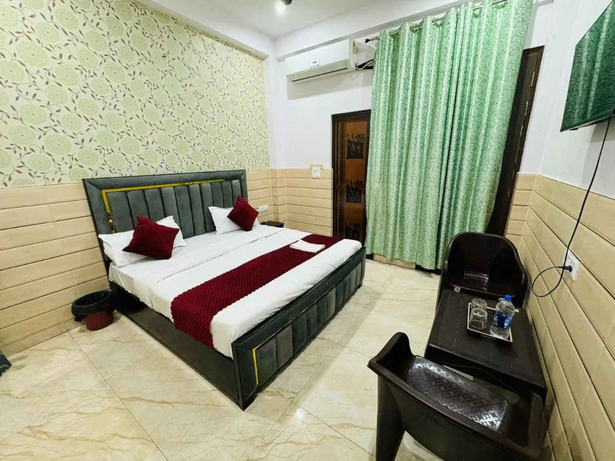 Image 1 of Hotel Sapphire Grand – Onyx Plaza