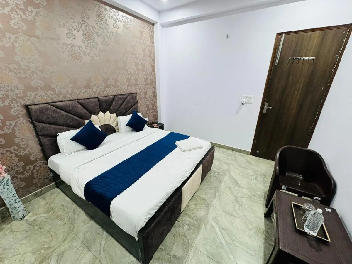Image 2 of Hotel Sapphire Grand – Onyx Plaza