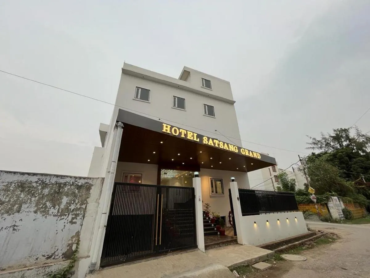 Image 5 of Hotel Satsang Grand