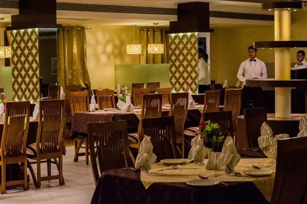 Image 3 of Hotel Sheela Shree Plaza