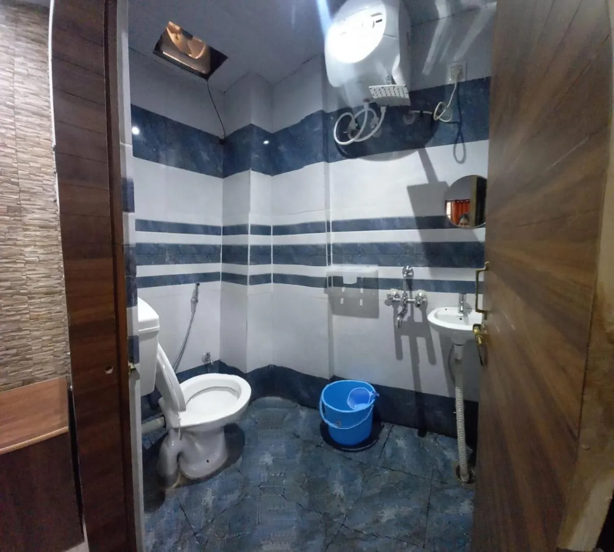 Image 5 of Hotel Shiv Ganga