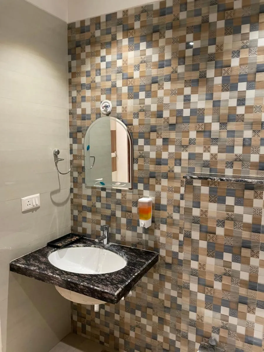 Image 2 of Hotel Singh Comfort Inn