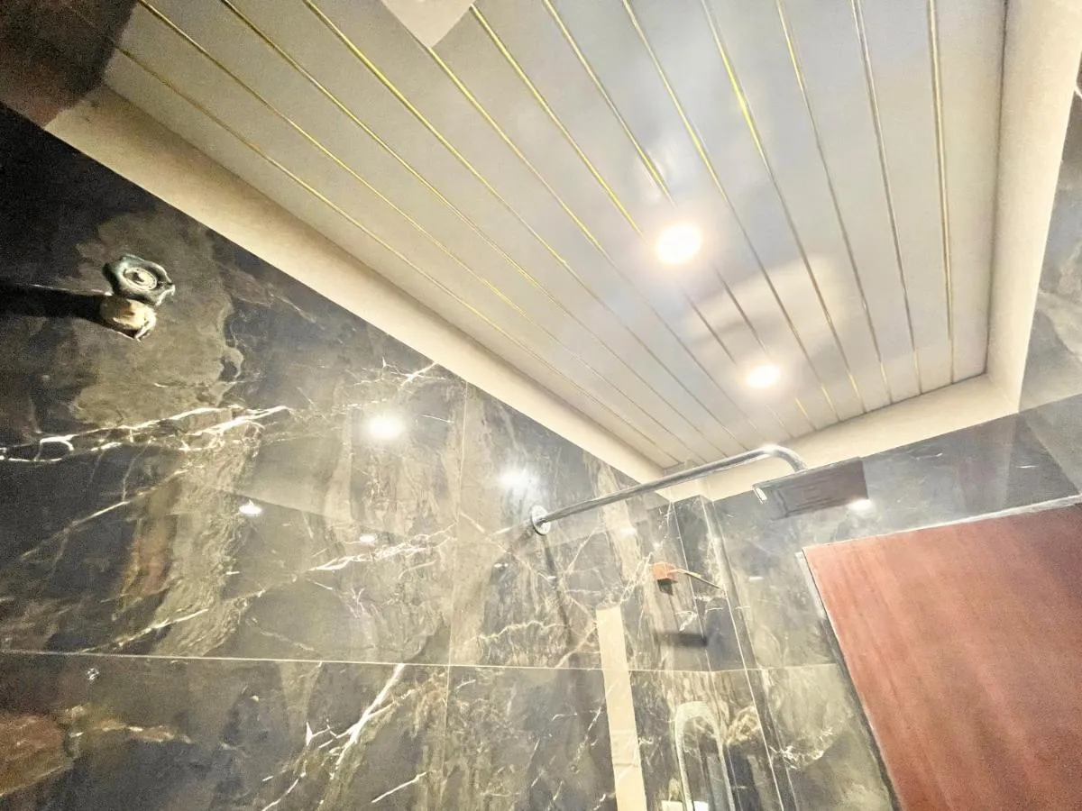 Image 5 of Hotel Sunayana Guest House ! Varanasi fully-Air-Conditioned hotel at prime location, near Kashi Vishwanath Temple, and Ganga ghat