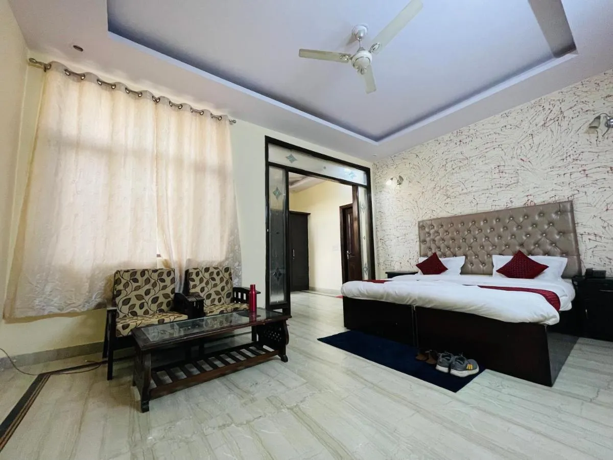 Image 6 of Hotel Sunrise,Noida