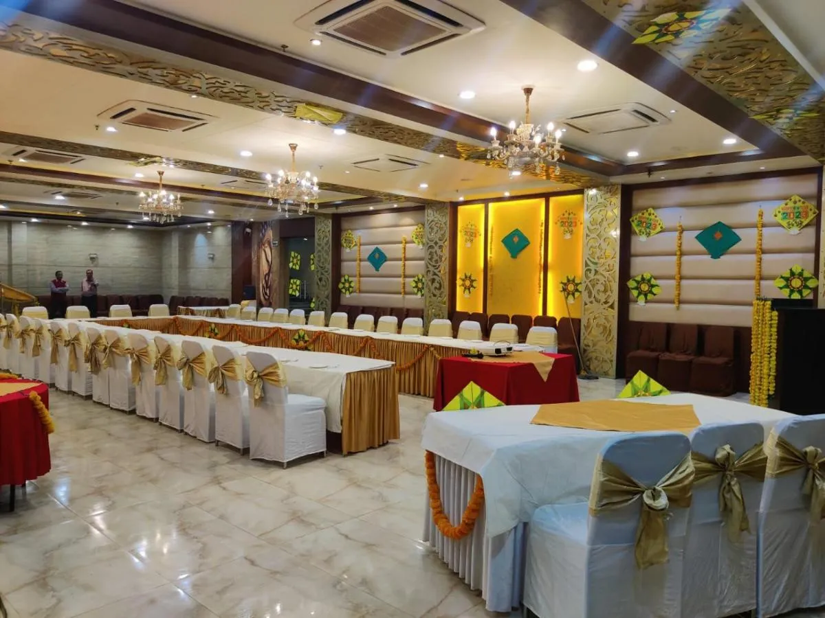 Image 4 of Hotel Taj Heights
