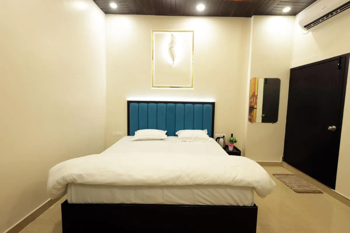 Image 6 of Hotel The Banaras Stay Varanasi – Air-Conditioned with Parking availability, near Kashi Vishwanath Temple and Ganga Ghat