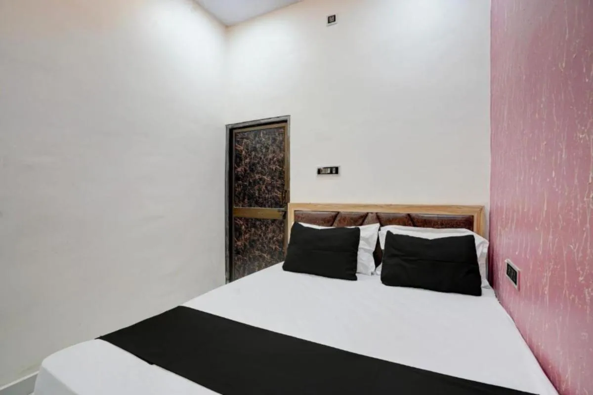 Image 6 of Hotel Vrrinda Residency Varanasi