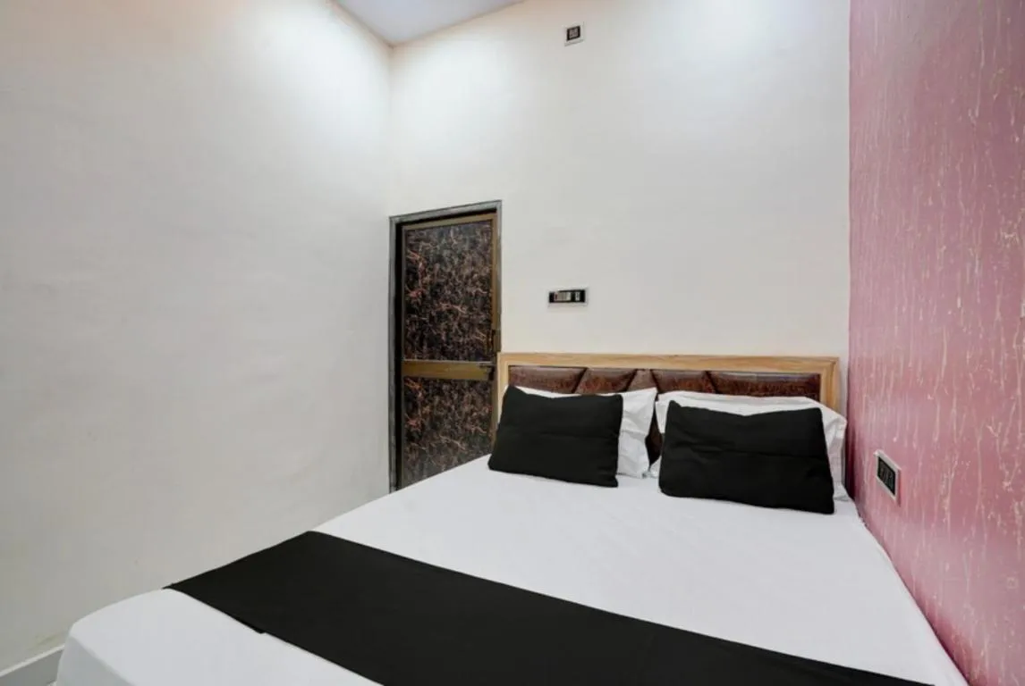 Image of Hotel Vrrinda Residency Varanasi