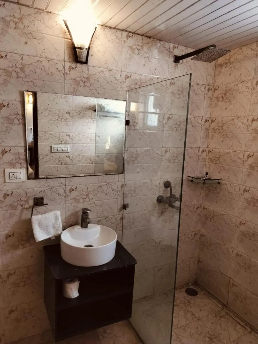 Image 3 of Hotel new Bansal