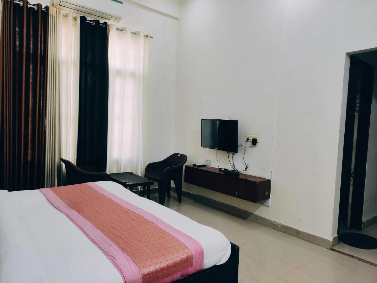 Image 3 of IIDM ECO RESORT