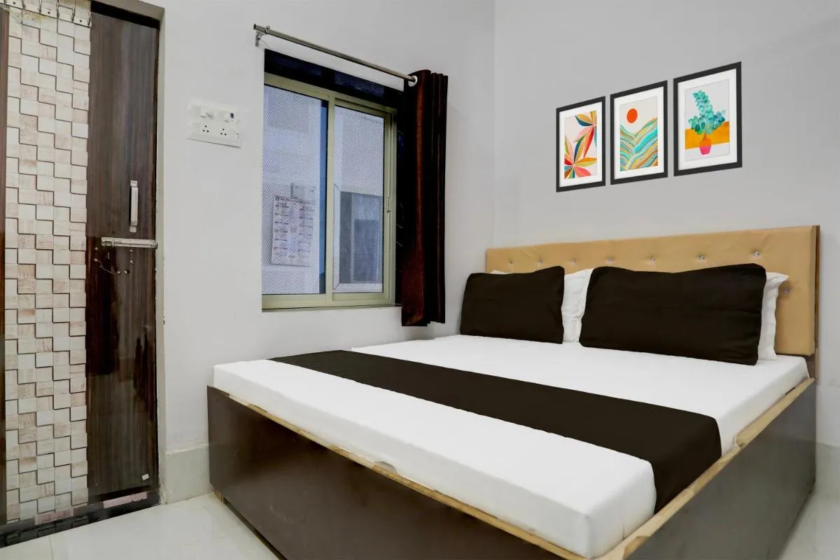 Image 2 of Indian Hotel