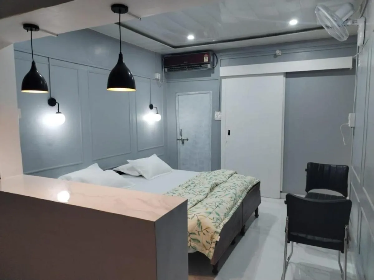 Image 1 of Janki Kunj Varanasi- 3 Room Home
