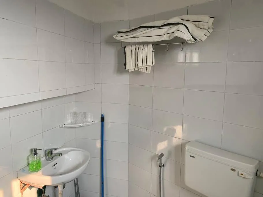 Image 2 of Kamil’s Studio Apartment