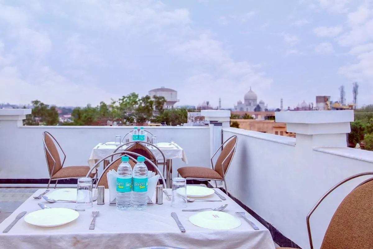 Image 4 of Kamla Palace – Near BY Taj Mahal