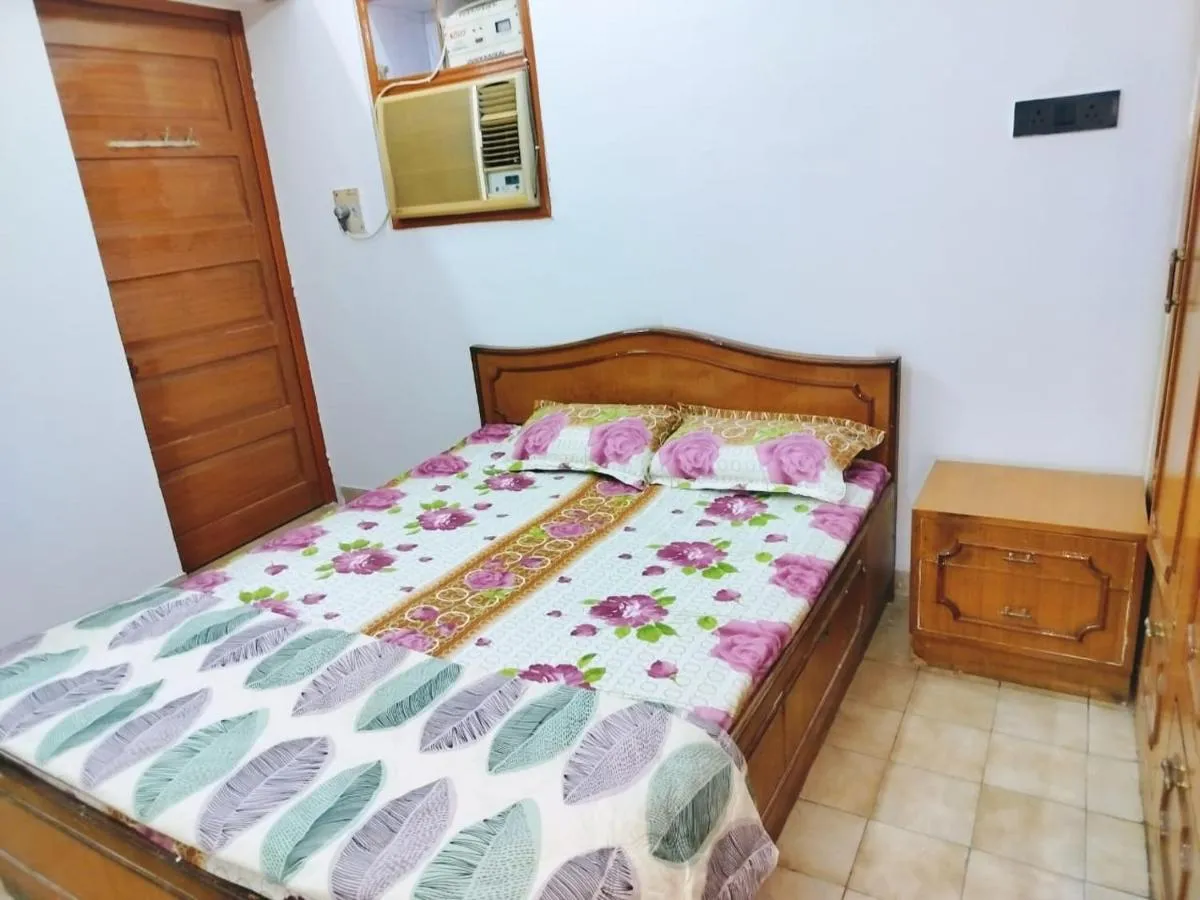 Image 2 of Kiara Home stays