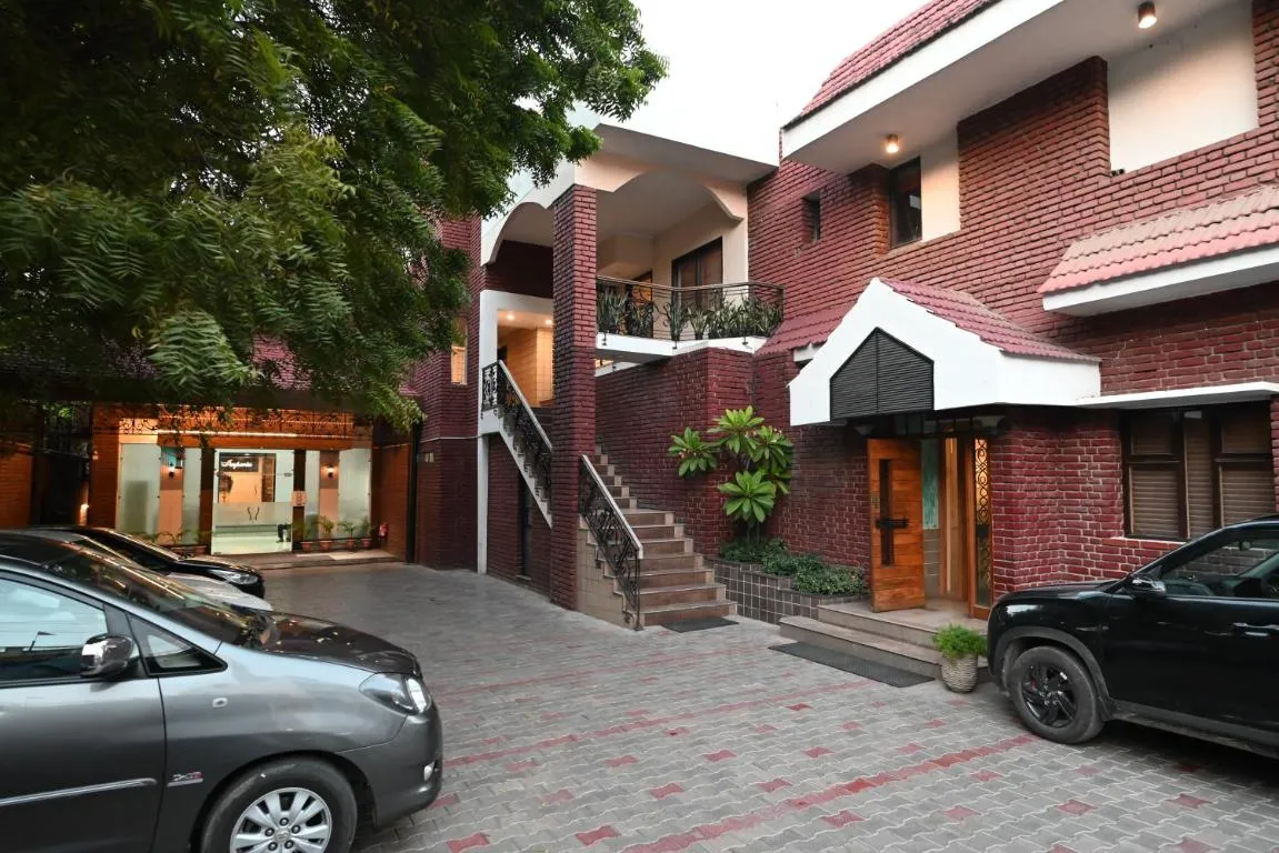 Image of Little Chef Hotel