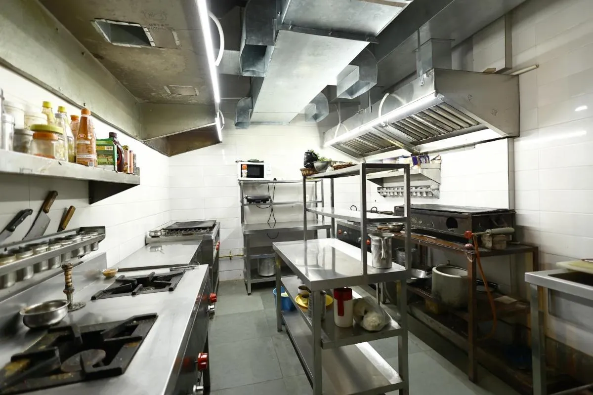 Image 3 of Lucky Restaurant & Guest House