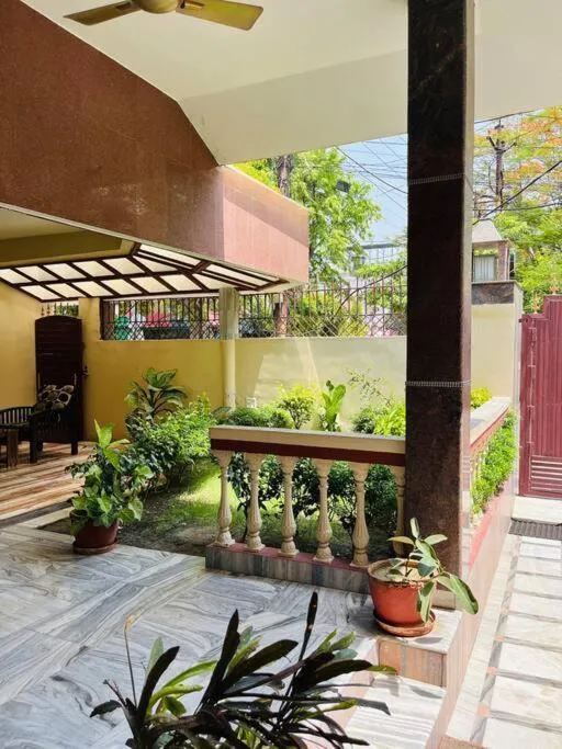 Image 3 of Luxury Stay