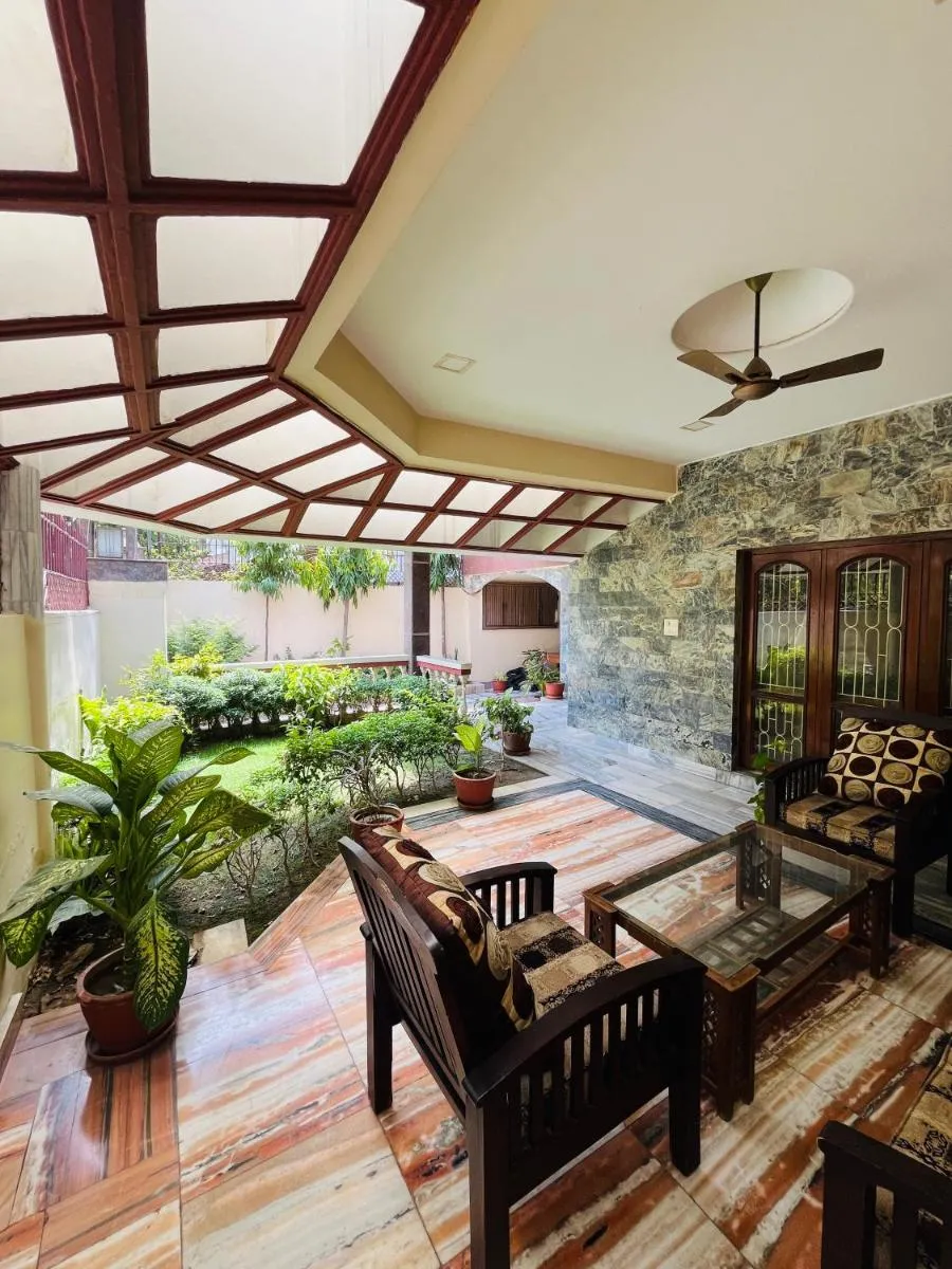 Image 5 of Luxury Stay