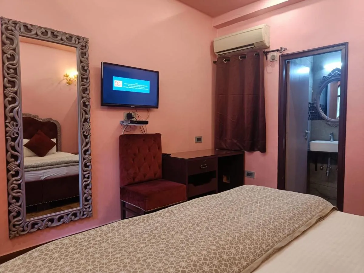 Image 6 of Maya Hotel & Restaurant