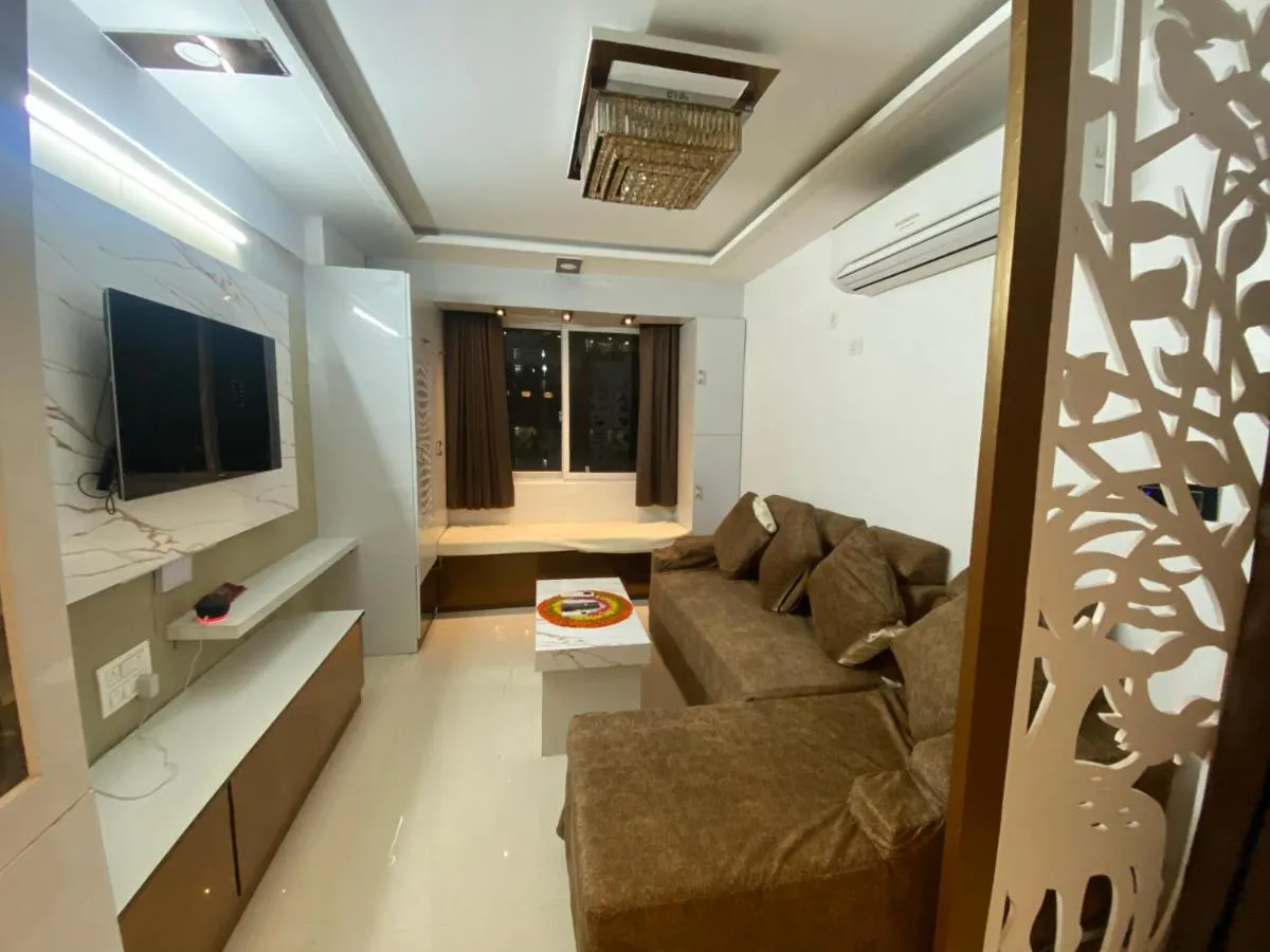 Image 4 of Modern 1 BHK, Sushant Golf City, Sati-Sheel-Cove