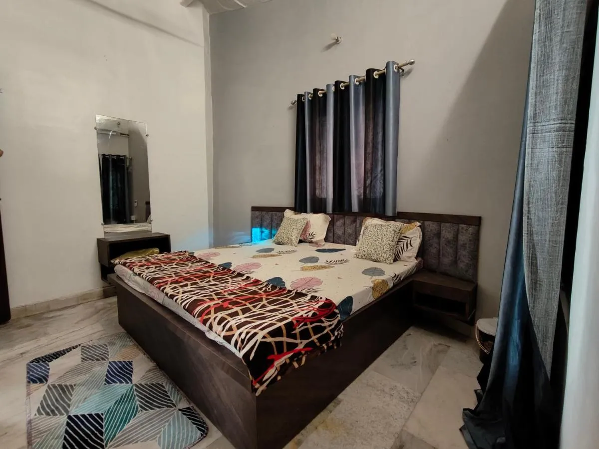 Image 1 of Naari home stay