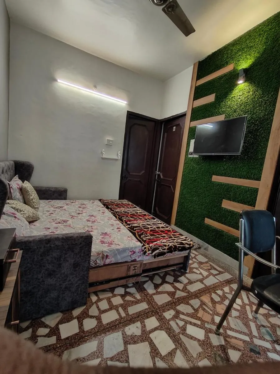 Image 3 of Naari home stay