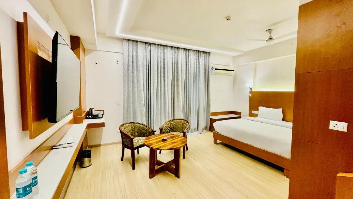 Image of Neel Skye – Couple Friendly – DLF My Pad, Gomtinagar , Lucknow