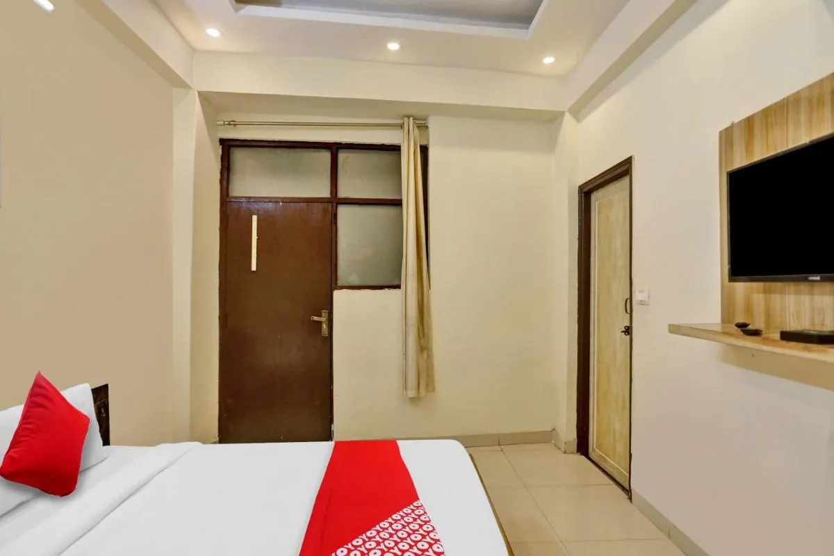 Image 5 of OYO Flagship 80648 Hotel Surajmal