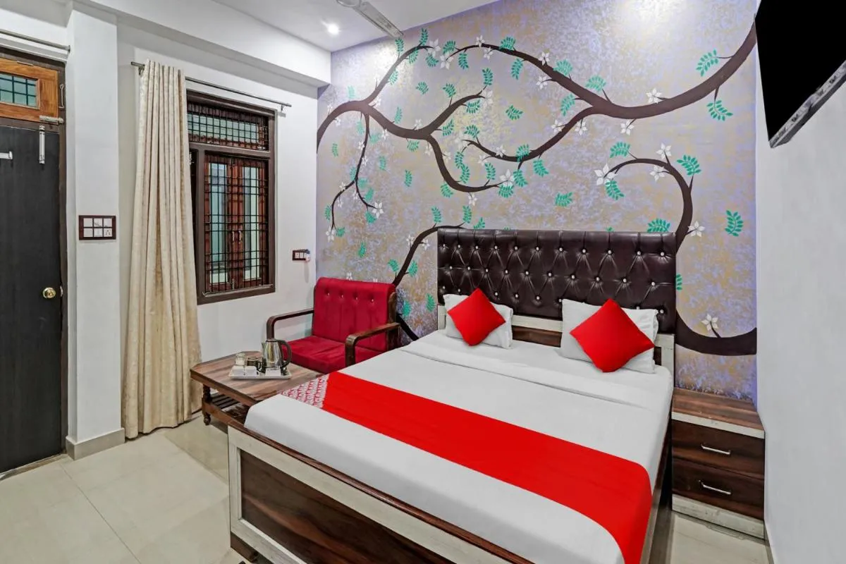 Image 1 of OYO Flagship 81011 Atharv Palace