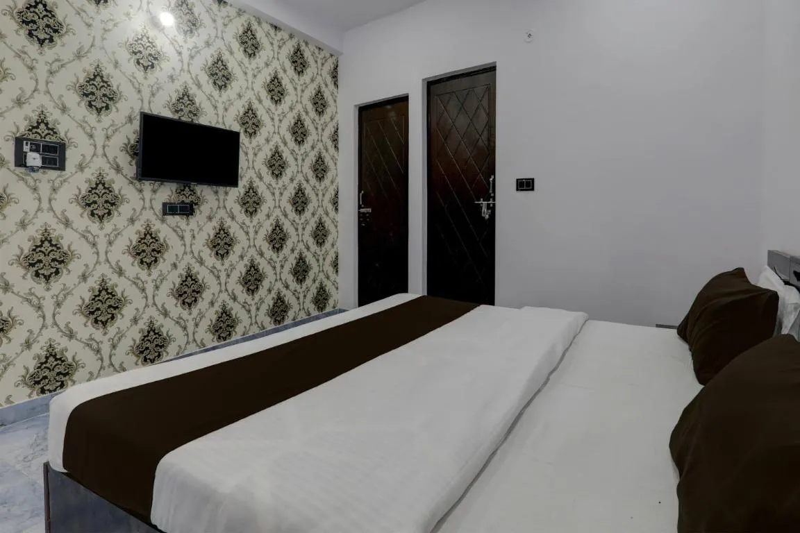 Image of OYO Flagship HOTEL2 FLY INN