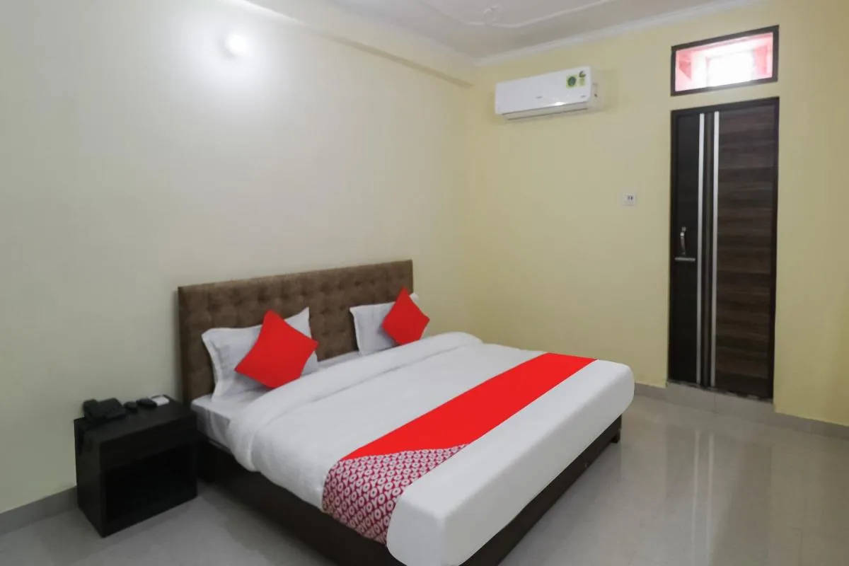 Image 1 of OYO R C Grand