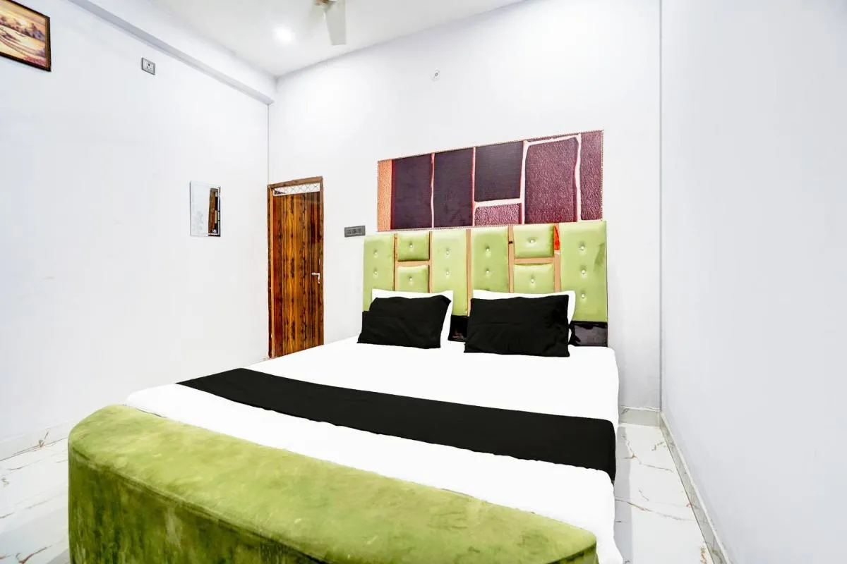 Image 1 of OYO V.S. Hotel and Restaurant