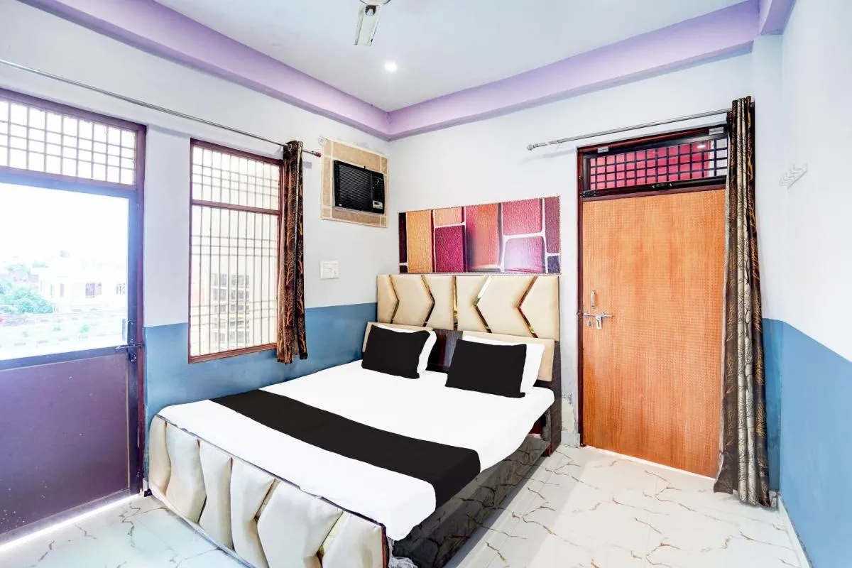 Image 2 of OYO V.S. Hotel and Restaurant