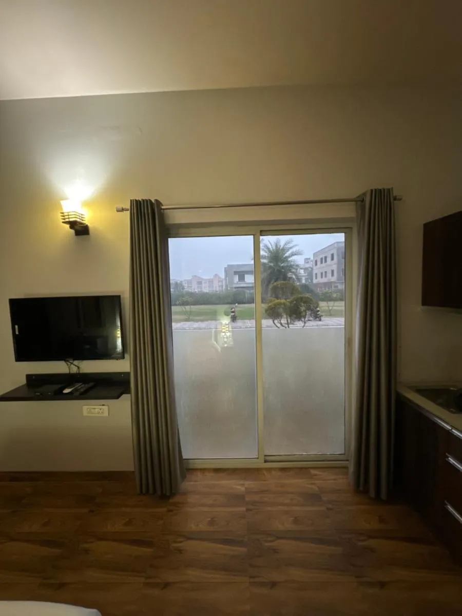Image 1 of Pearl Suites at Omaxe Eternity