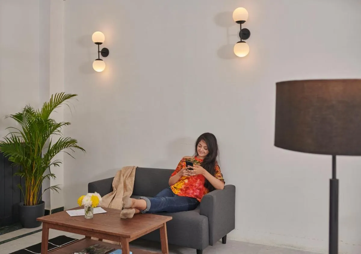 Image 4 of Poshtel VNS
