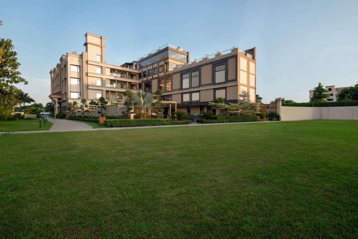 Image 6 of Ramada by Wyndham Varanasi Katesar