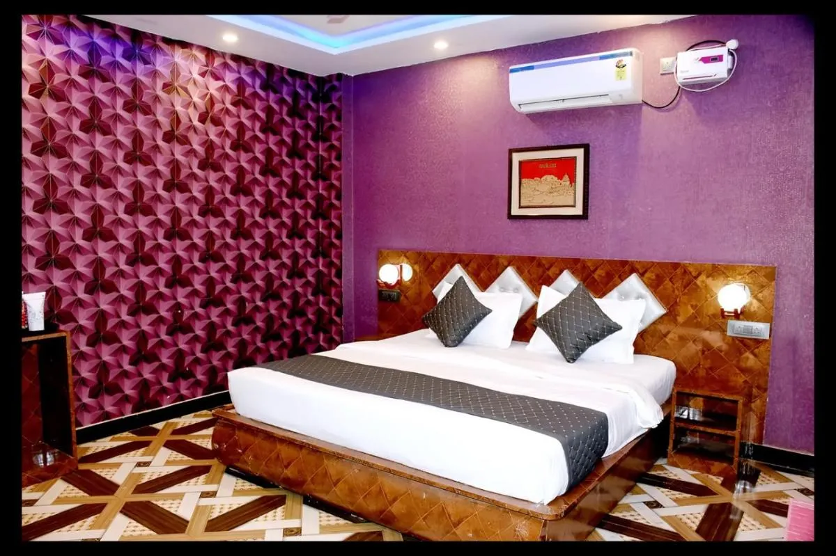 Image 1 of SHRI MURARI RELAX INN PG