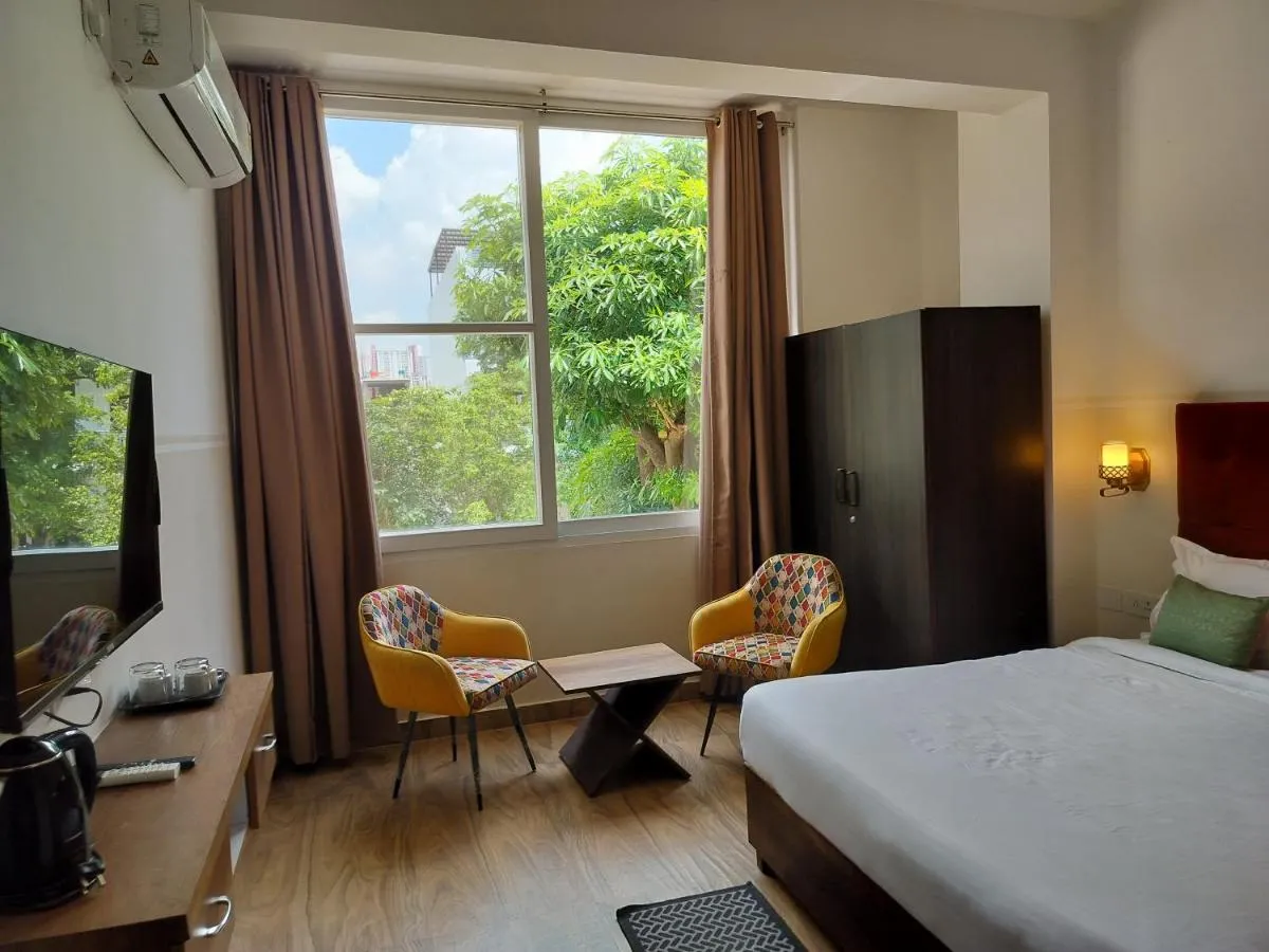 Image 1 of Saffron Inn