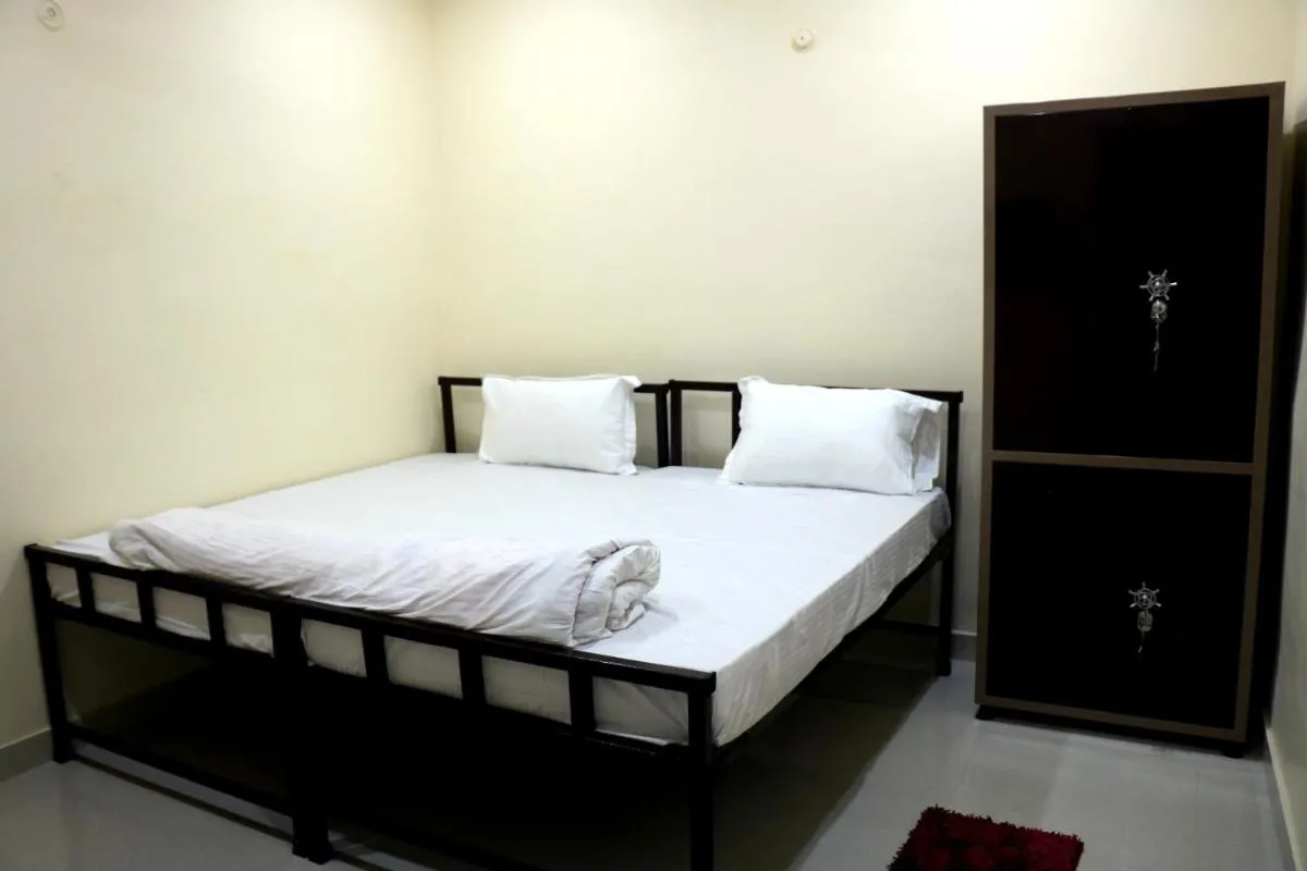 Image 1 of Saraswati Palace