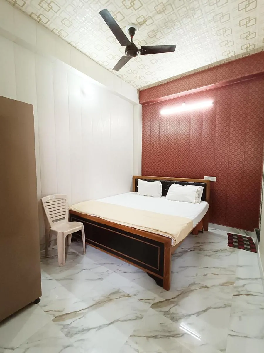 Image 3 of Saraswati Palace