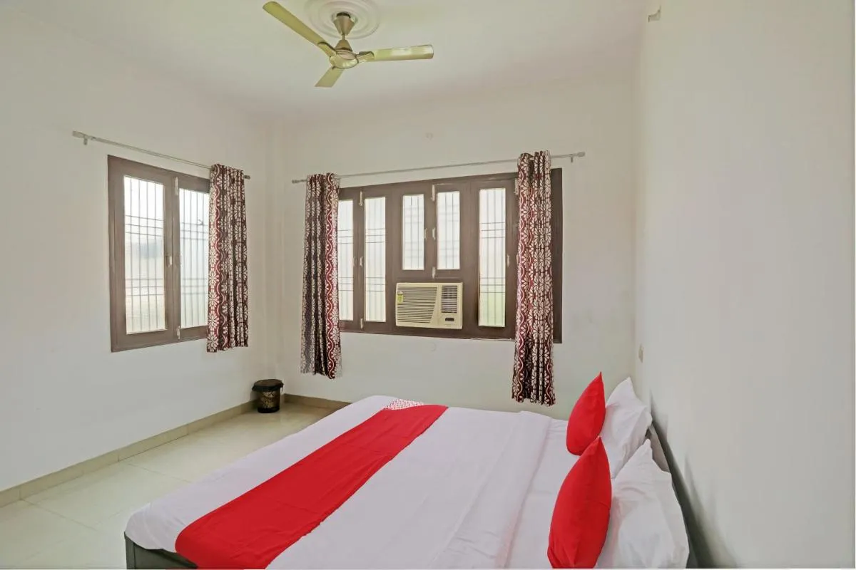 Image 1 of Shivansh Paying Guest House