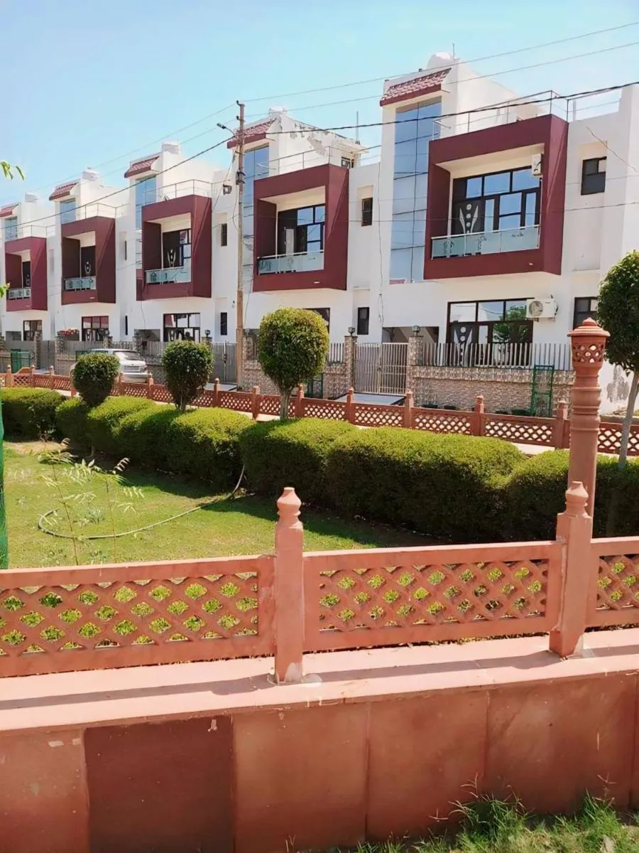 Image 3 of Shri Achyutam Villa – Best in Vrindavan